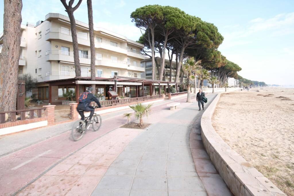 Apartamento Con Vistas Al Mar En Cambrils Kültér fotó