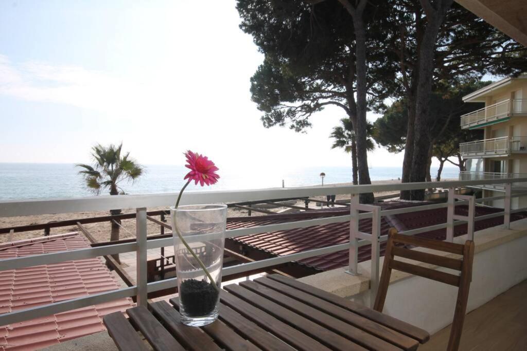 Apartamento Con Vistas Al Mar En Cambrils Kültér fotó