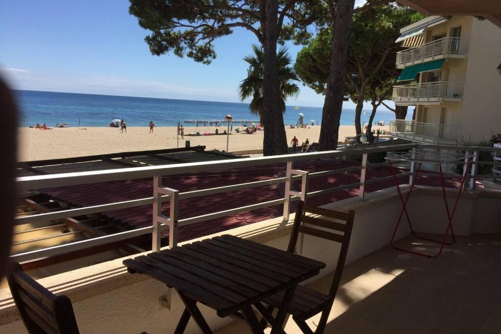 Apartamento Con Vistas Al Mar En Cambrils Kültér fotó